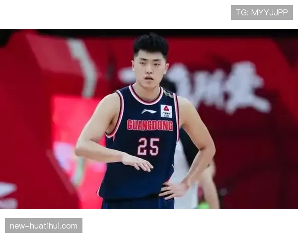 广东杜锋调整锋线轮换次序 张皓嘉防守提升获认可 广东杜锋调整锋线轮换次序 张皓嘉防守提升获认可